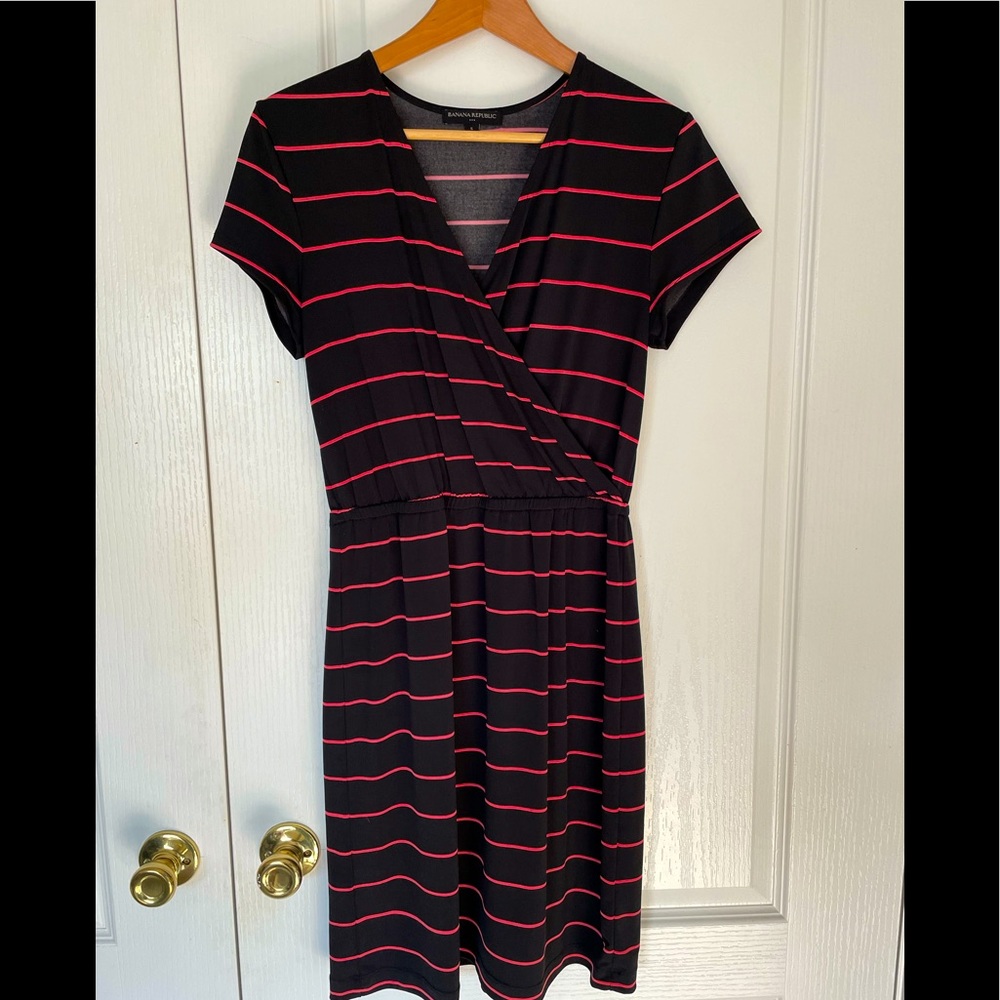 Banana Republic elastic waist Dress.